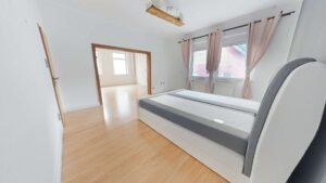 Großzügige Maisonette Wohnung mit Austritt und viel Gestaltungsspielraum